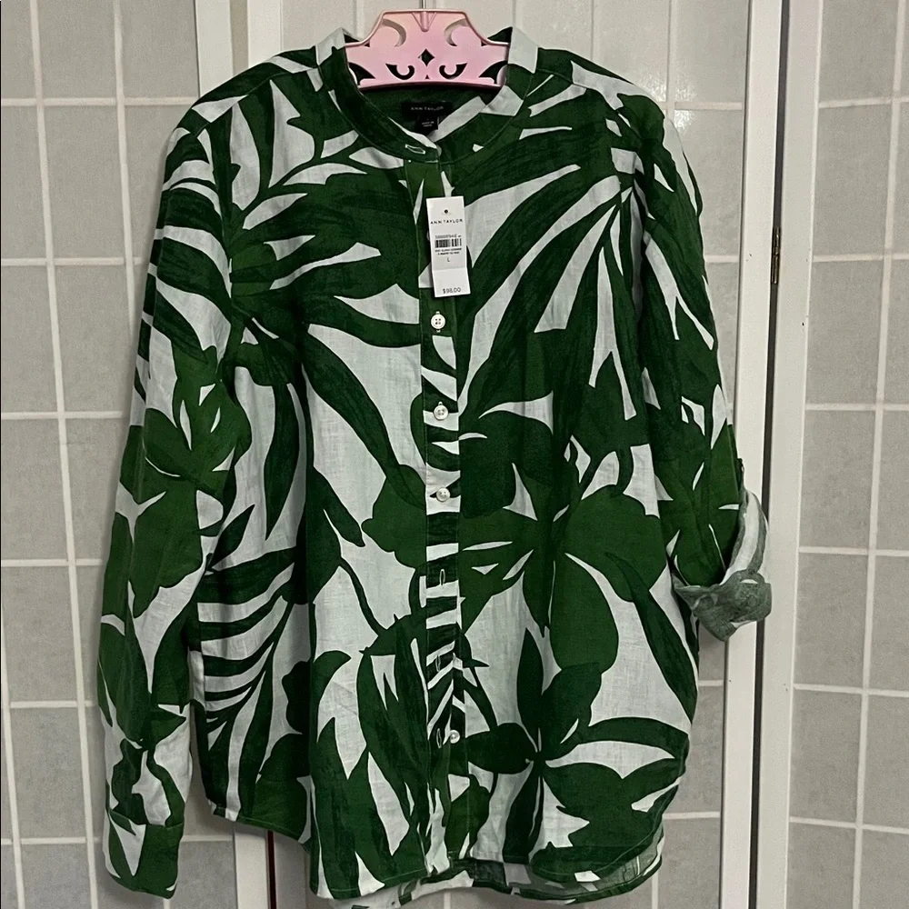 Ann Taylor Green Leaf Pattern Shirt - Picture 4 of 11